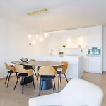 Lecomte - Sky Harbour 58 *