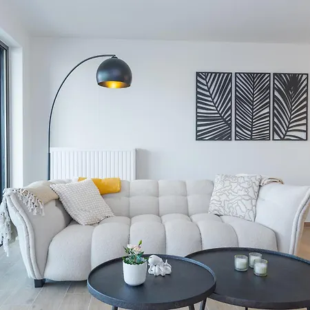 Lecomte - Sky Harbour 58