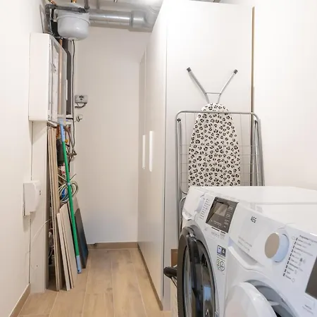 公寓 Lecomte - Sky Harbour 58 *